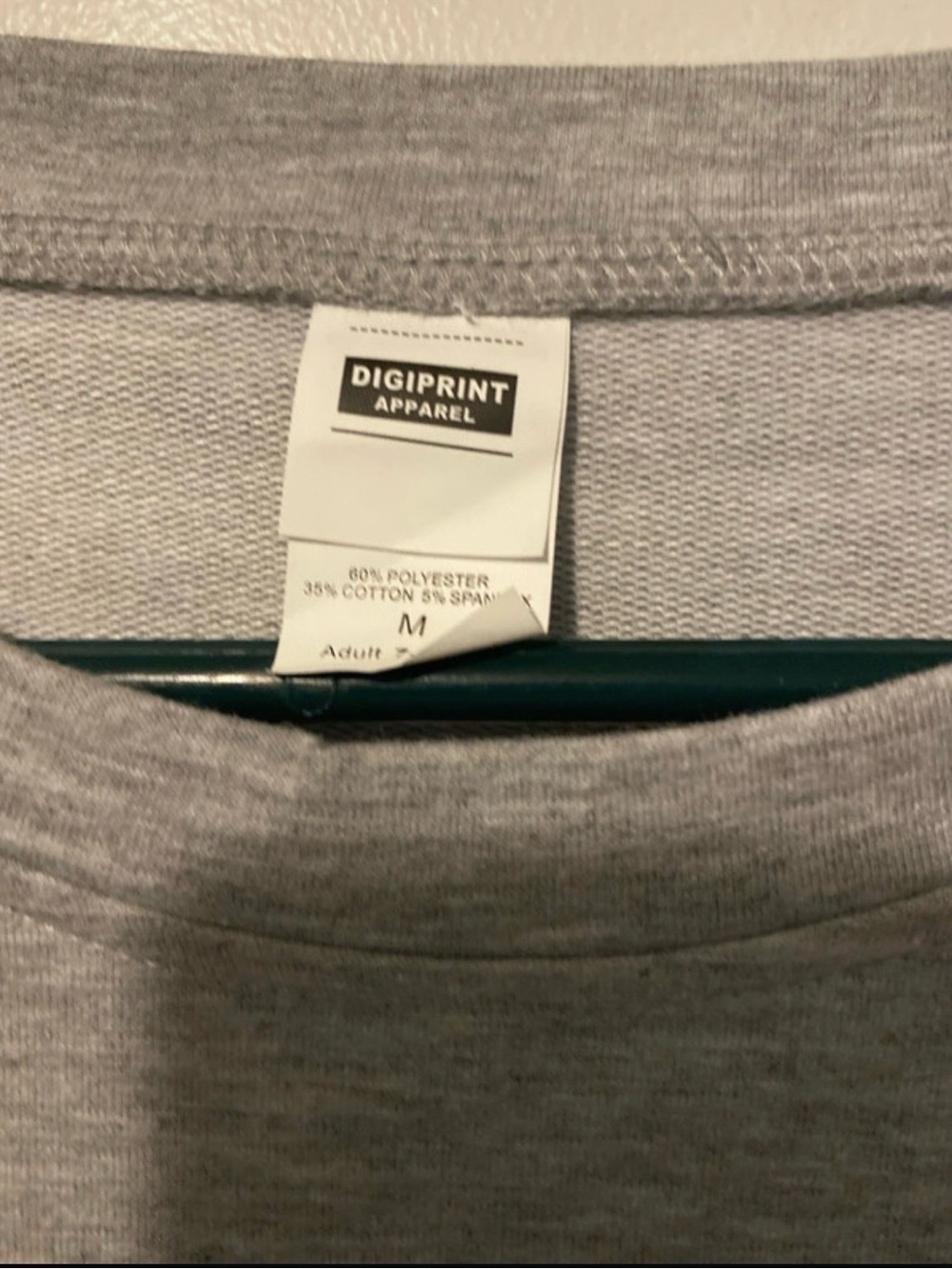 Women's Grey 'Merry Christmas' Graphic Sweatshirt - Picture 4 of 4